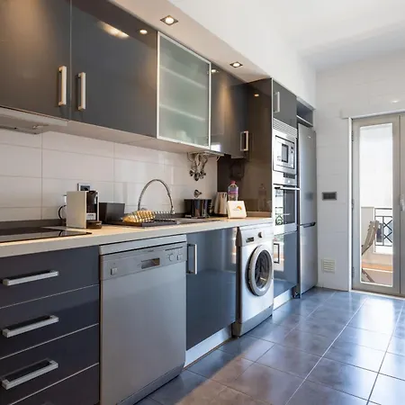 #147 Newtown, Highspeed Wifi, Ac Apartman